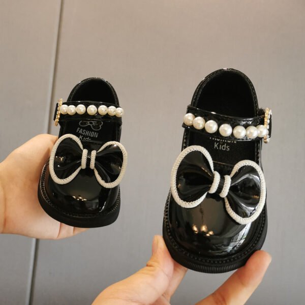 Children shoes