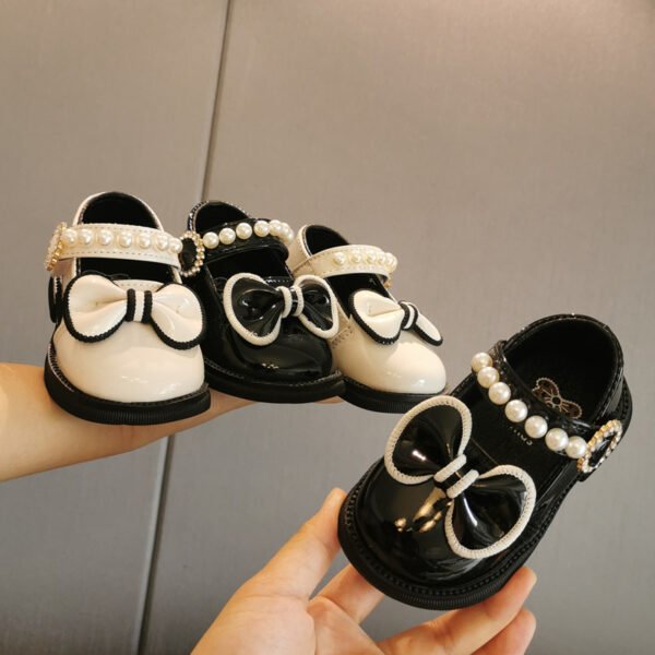 Children shoes